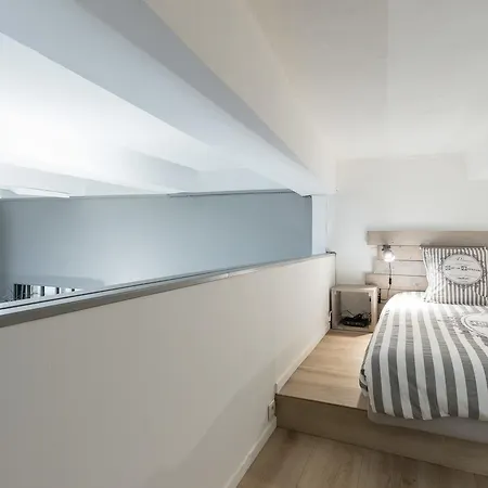 Place Vieille - Duplex, Type Loft, 8 Personnes, Calme, Vieux-nice * Nice