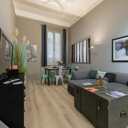 Place Vieille - Duplex, Type Loft, 8 Personnes, Calme, Vieux-nice Apartamento